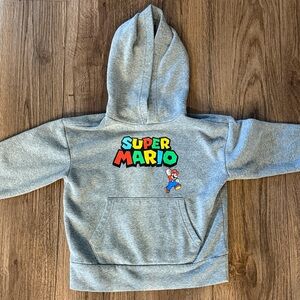 Old Navy Kids Gray Super Mario Hoodie size 6-7